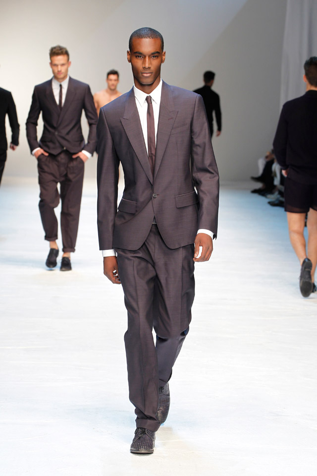  Dolce & Gabbana Men Summer 2012 Fashion Show